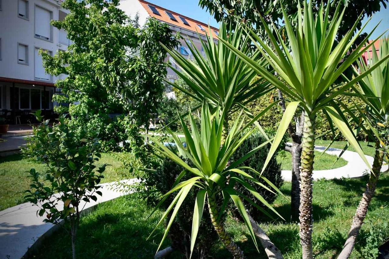 Pincheiro Apartamentos Turisticos Побра до Караминял Екстериор снимка